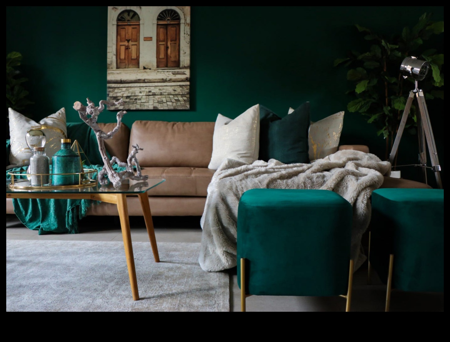 كيفية دمج اللمسات الملونة في ديكور منزلك الداخلي