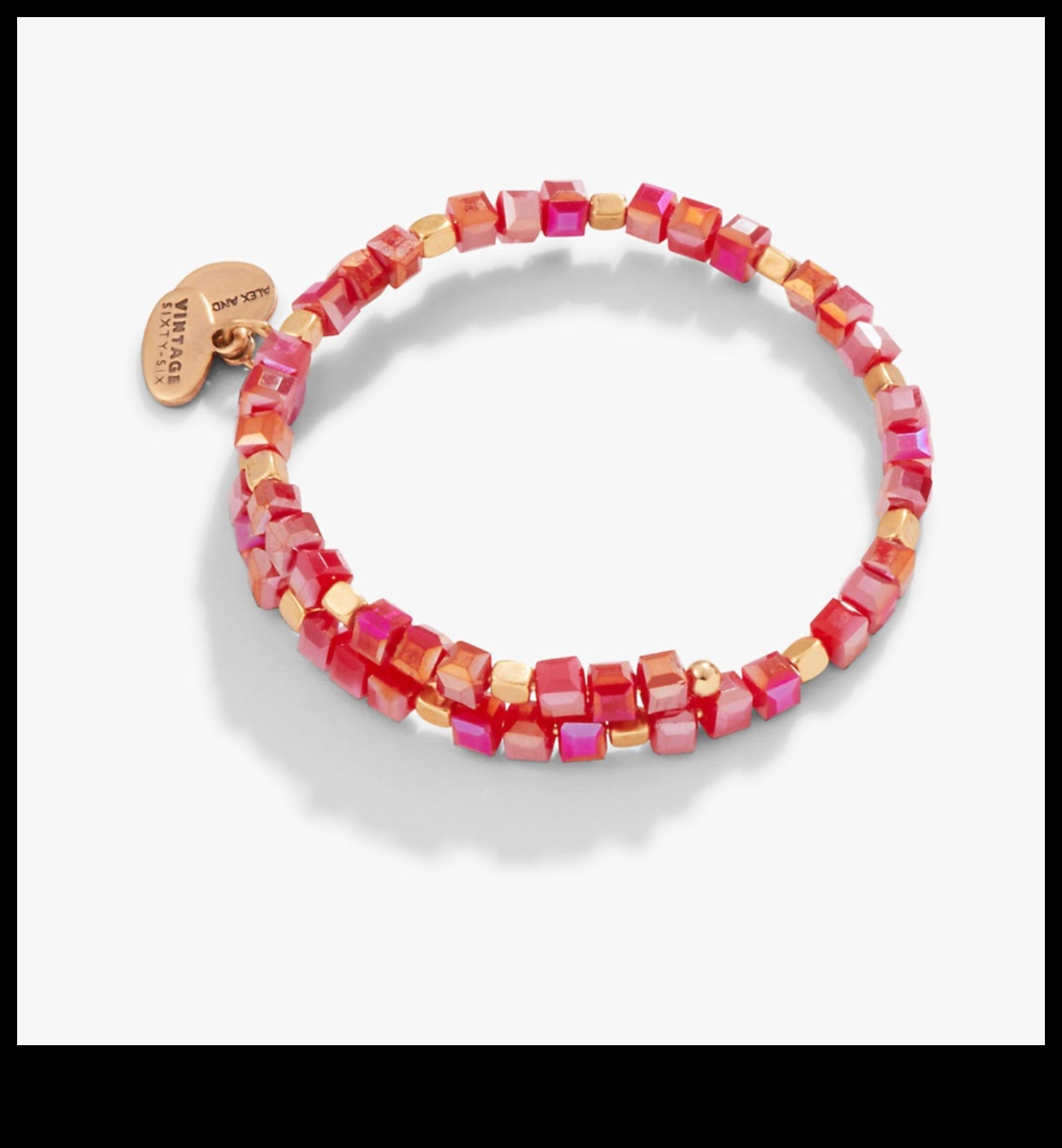 انبهار في الأسلوب: الأساور التي تحدد مظهرك المميز