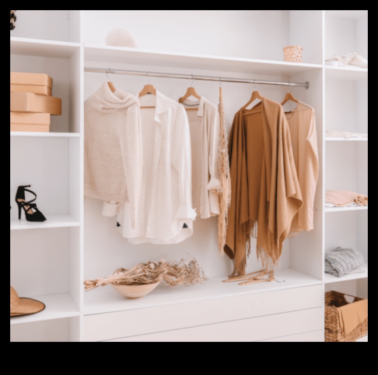 أساسيات أنيقة ترفع من مستوى خزانة ملابسك باستخدام المجوهرات البسيطة 5 أساسيات أنيقة: ارتقِ بخزانة ملابسك باستخدام المجوهرات البسيطة